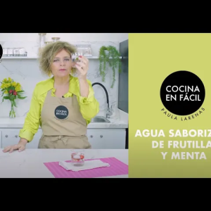 15. Agua saborizada de Frutillas y Menta